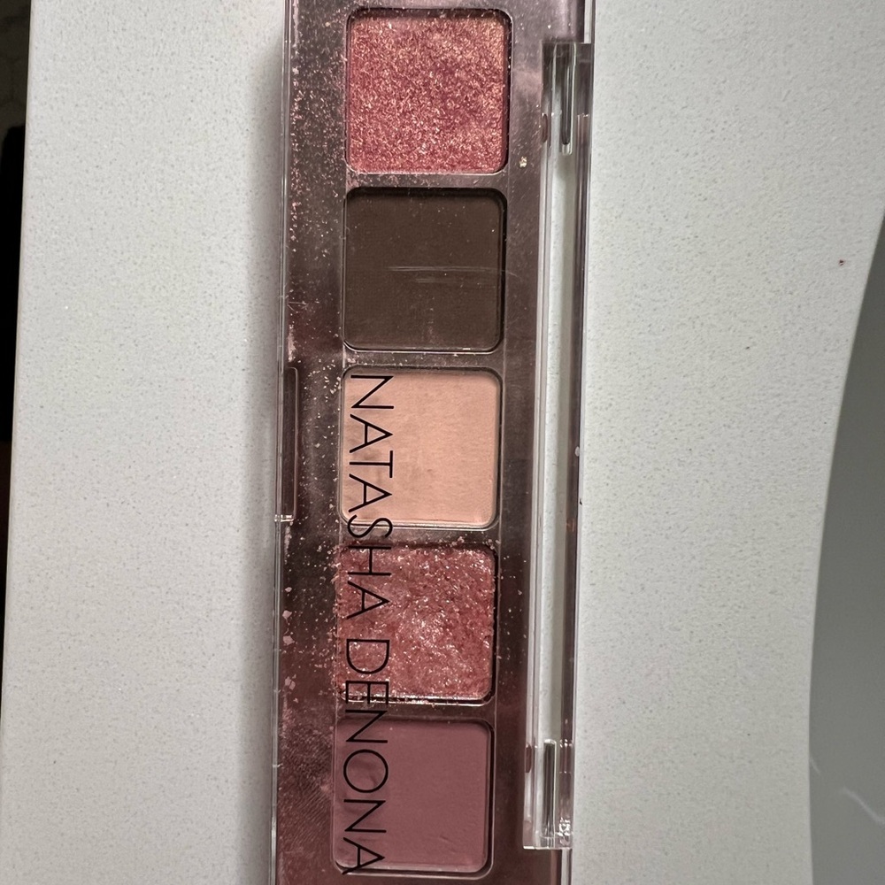 Natasha Denona Mini Rose Eyeshadow Palette